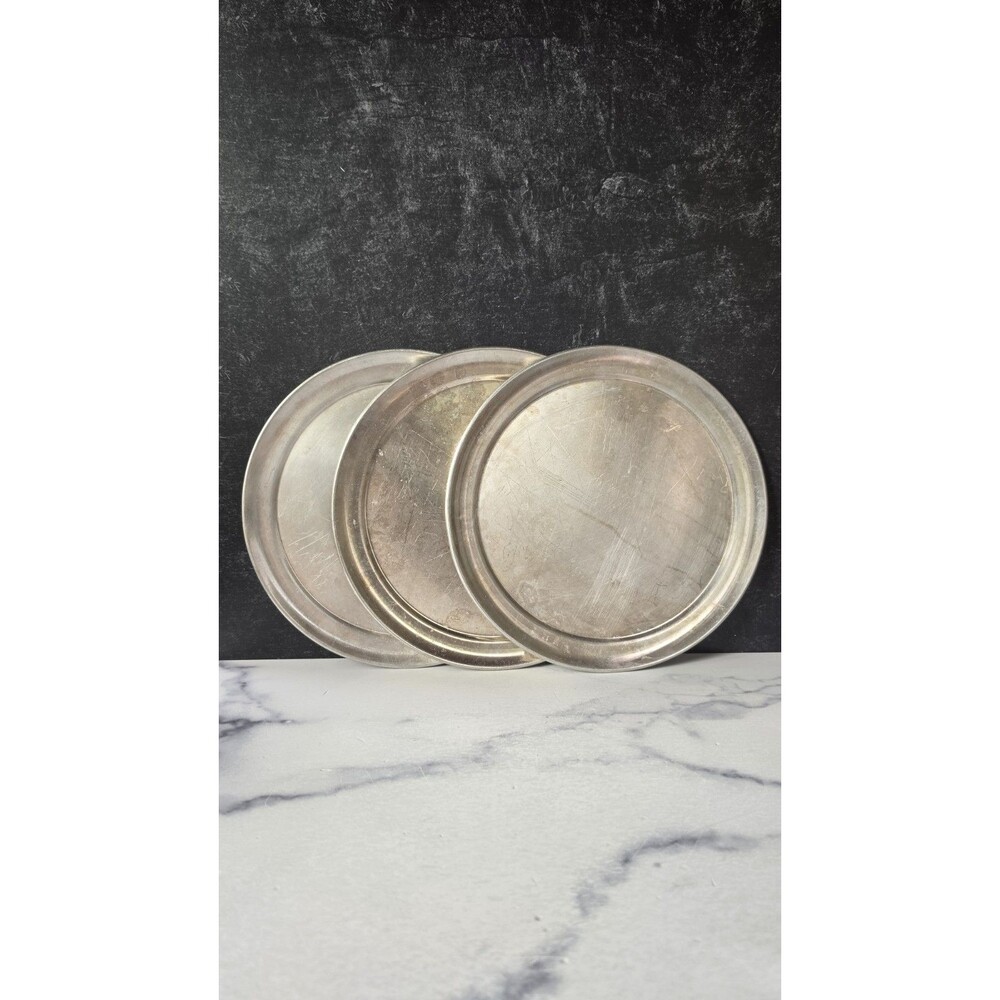 Pizza Pans 10" Lot Of Three READ Description
